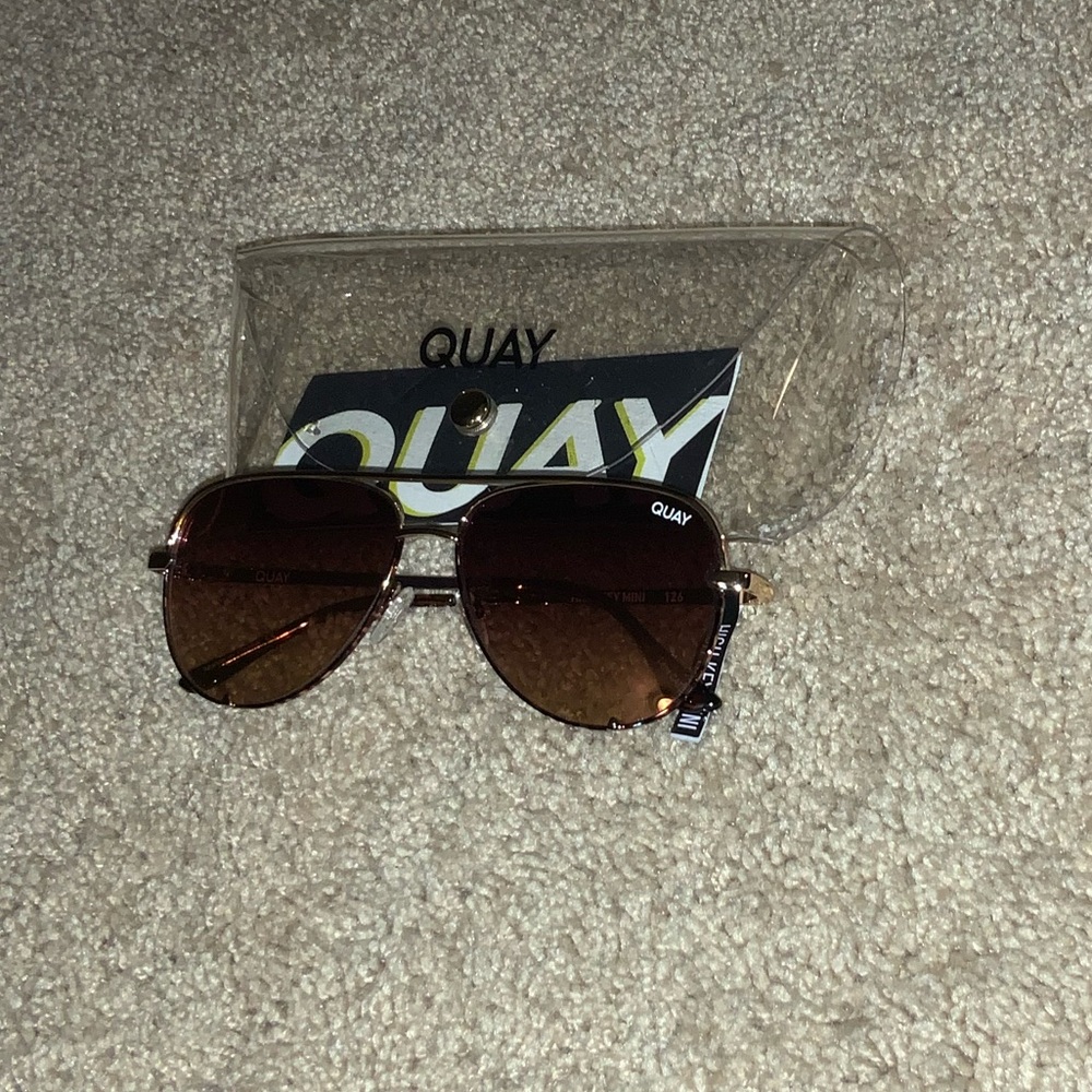NEW Quay high key mini sunglasses
